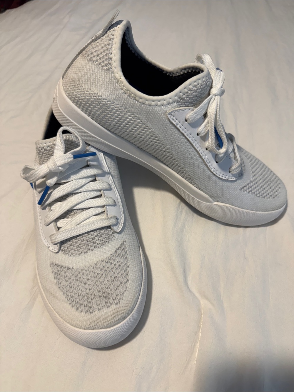 Vessi Women’s White Knit Lace-Up Sneakers with Blue Accents Size 7